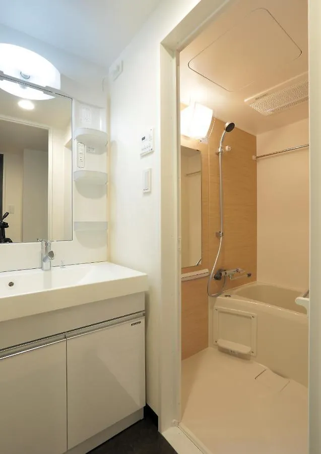 Appartement Universal Haneda Tokio Japan